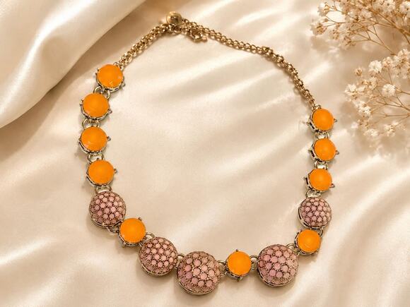 Liz Claiborne Jewelry - Vintage Liz Claiborne Pink Orange Bubble Disc Necklace
Gold Tone Statement